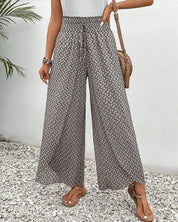 Lina Flowing Printed Pants - Casual & Stylish